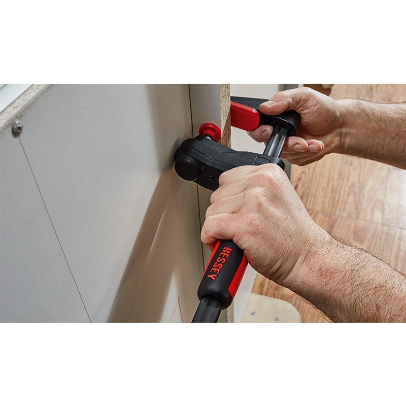 Serre-joint à engrennage - BESSEY GK15 - 150x60 mm - rail 19 x 6 mm