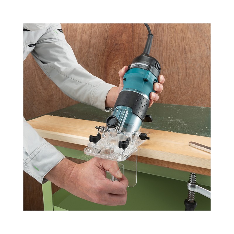 Affleureuse - MAKITA 3712J - 530 W - pince Ø 6 mm Affleureuse - MAKITA 3712J - 530 W - pince Ø 6 mm