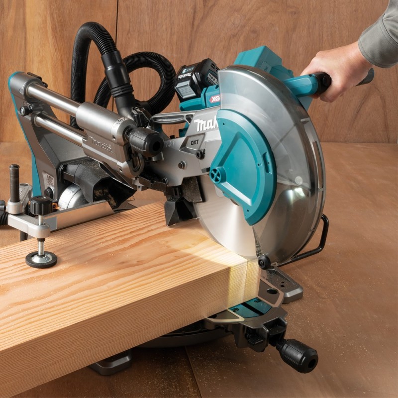 Scie radiale - MAKITA LS004GZ01 - 40 V Li-ion - 91 mm - Ø 260 mm Scie radiale - MAKITA LS004GZ01 - 40 V Li-ion - 91 mm - Ø 260 mm