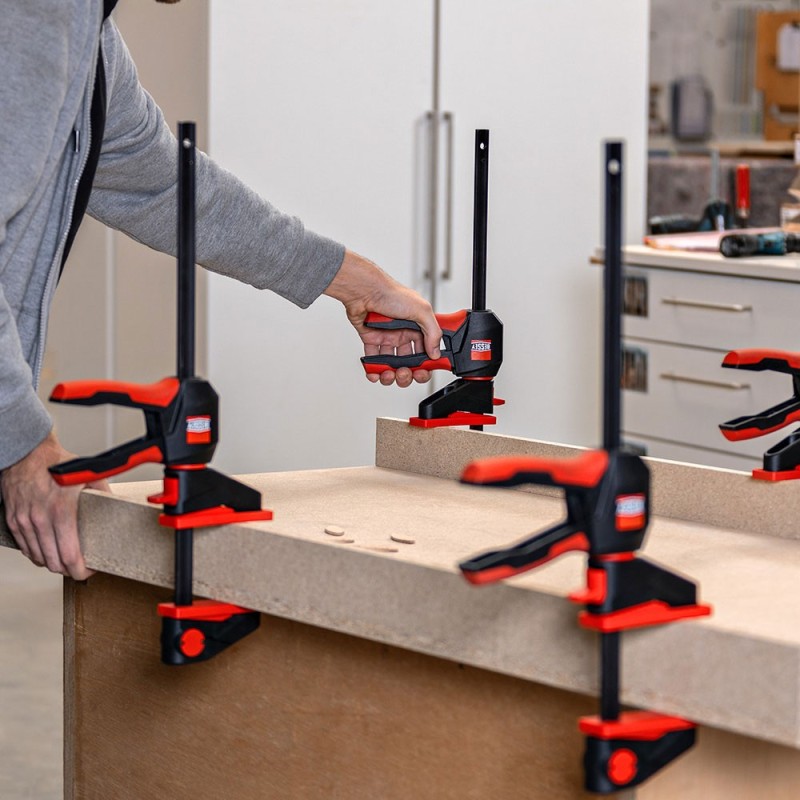 Presse une main - BESSEY EZ360-30 - serrage 300 mm Presse une main - BESSEY EZ360-30 - serrage 300 mm